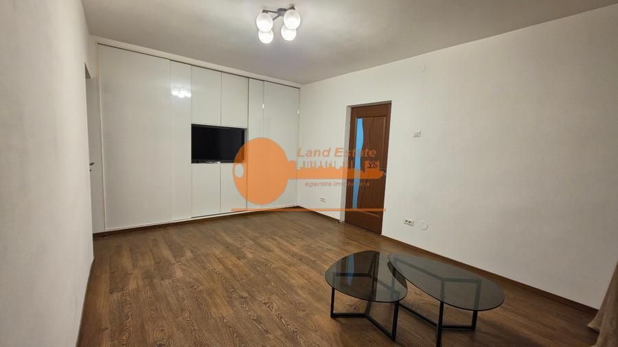 Apartament cu 3 camere | Zona Păcii | 73,75 mp total - Poză 2