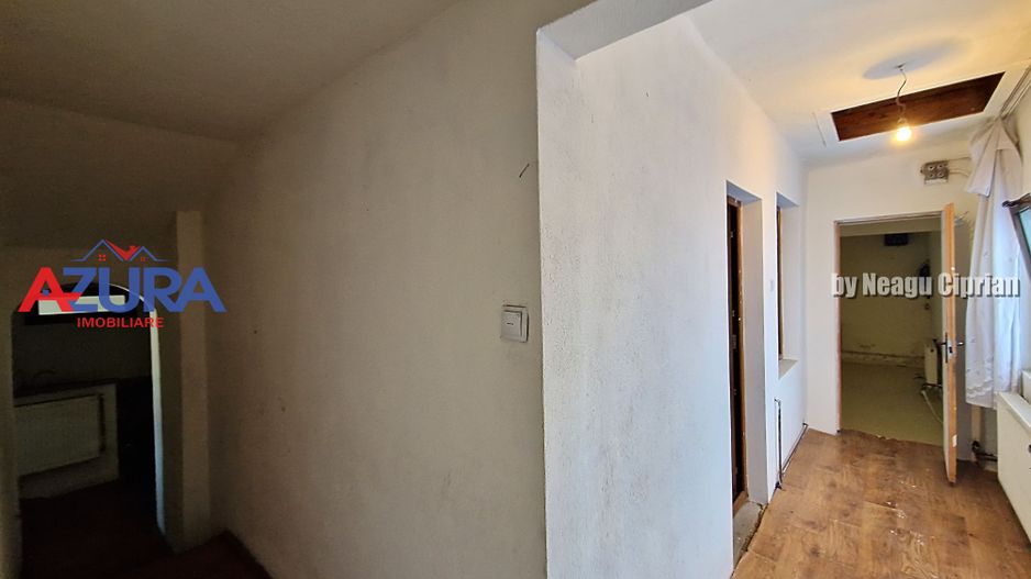 Casa Parter, Calea Campulung, DN, Slava Zaris - Poză 10