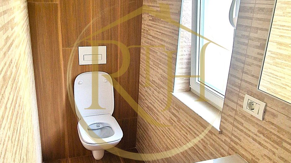 SAD de închiriat într-un triplex modern ideal pentru locuință si activități - Poză 16