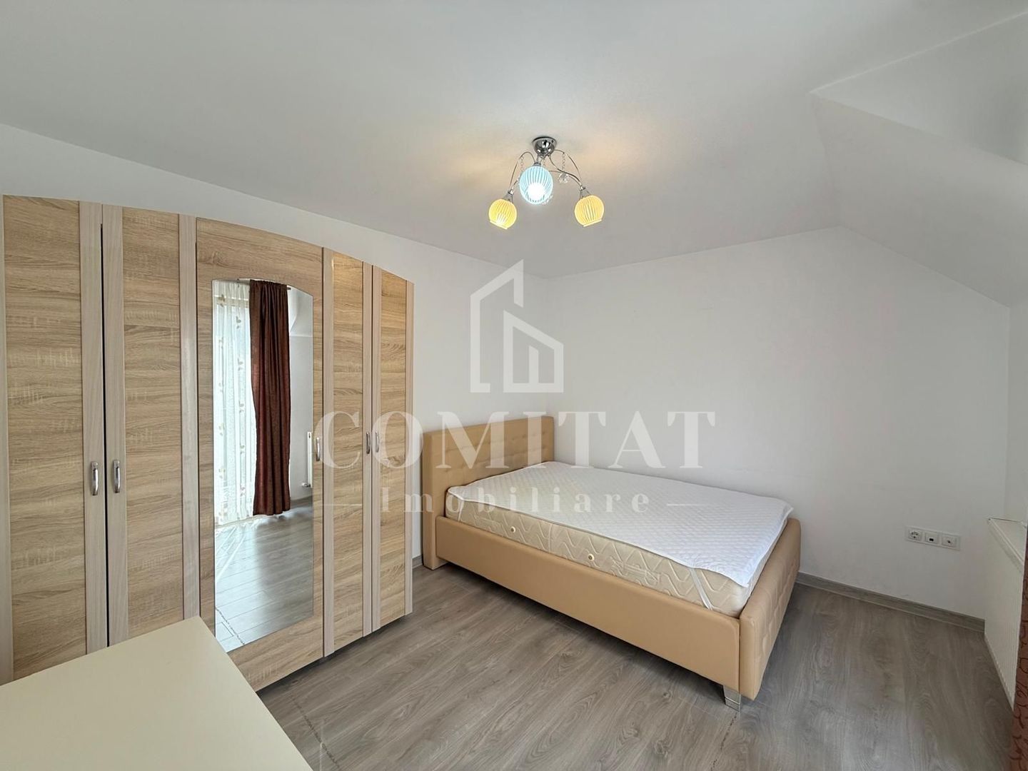 Casă individuală 4 dormitoare zona Hasdeu - Poză 13