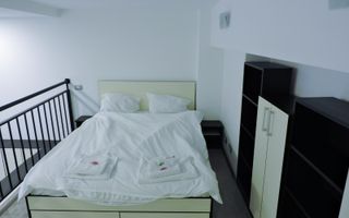 APARTAMENT CU 1 CAMERA+DORMITOR LA ETAJ - Poză 6