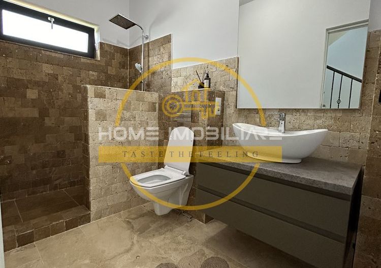 Casa finalizata racordata la utilitati - Poză 6