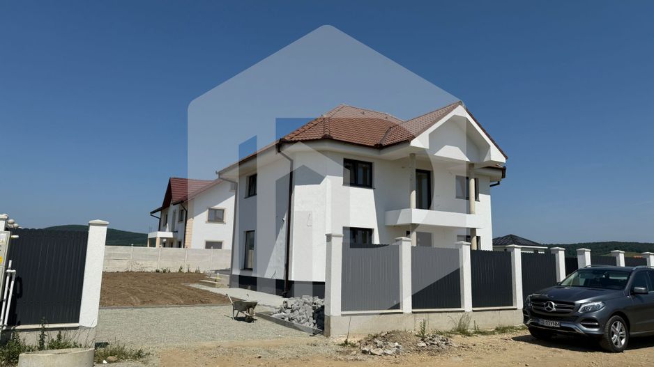 Casa in Cristian | 4 Camere | 647 Teren +137mpu+ Terasa | 0% Comision - Poză 2