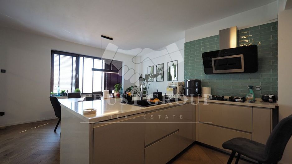 Penthouse 5 camere | 325mp | Terasa | Loc de parcare - Poză 8