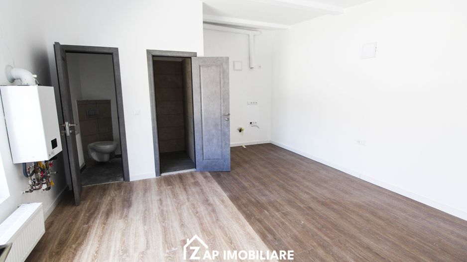 Cazare Muncitori - 5 apartamente cu baie proprie - Poză 3