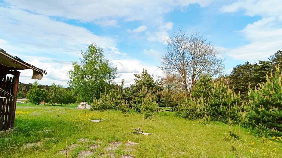 Teren in localitatea Reci,langa lacuri - Poză 5