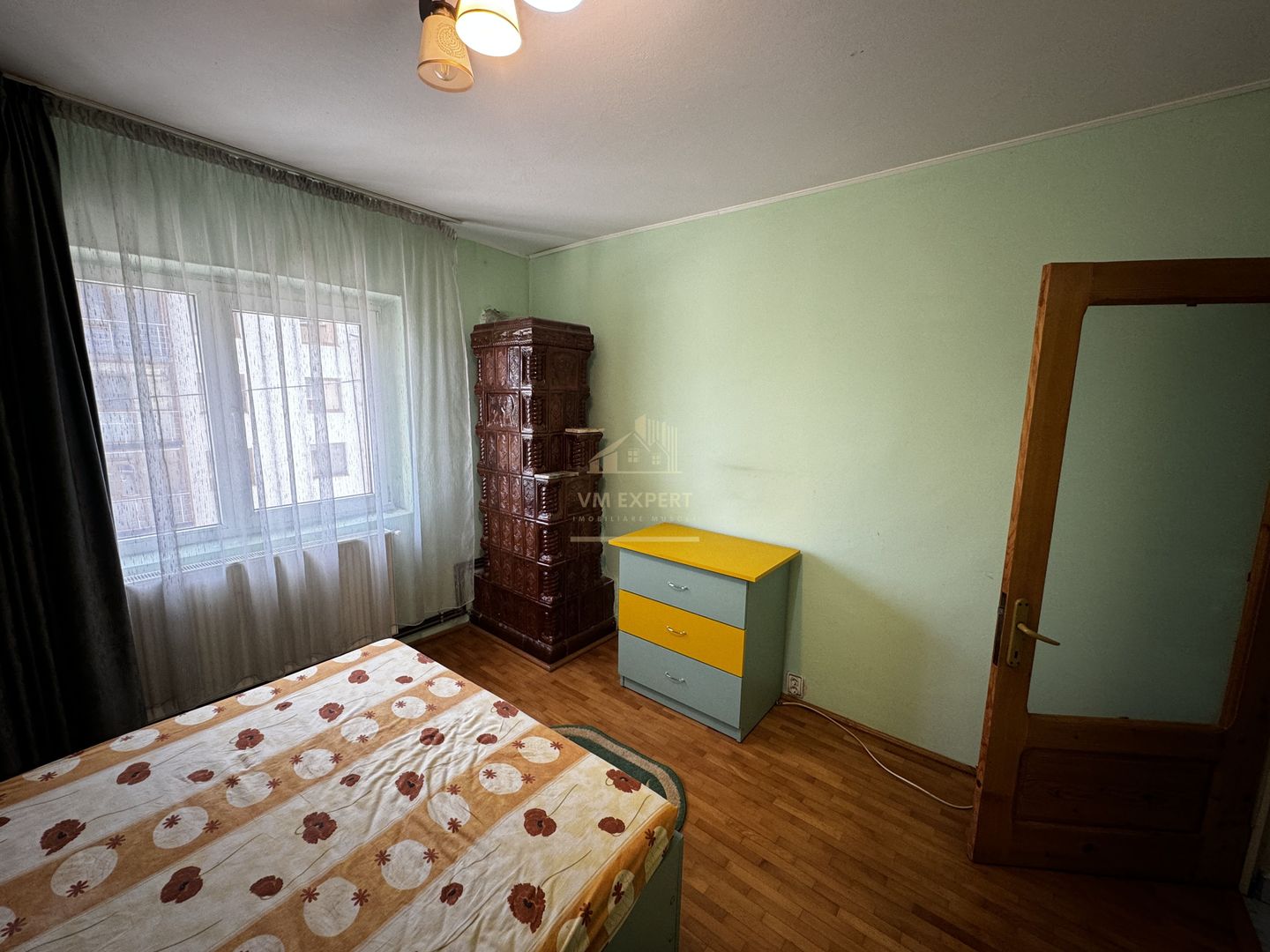 APARTAMENT 2 CAMERE CÂMPULUNG, ETAJ 2, GRUI - Poză 14