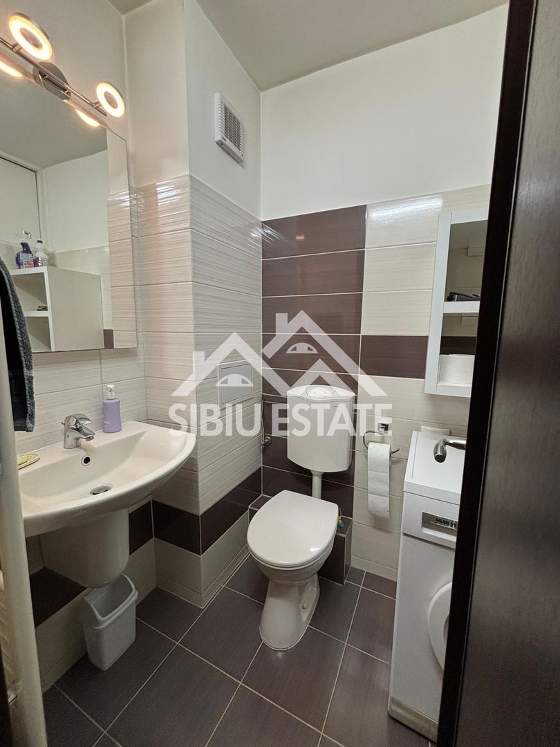 Apartament 3 camere de inchiriat Sibiu - Poză 15