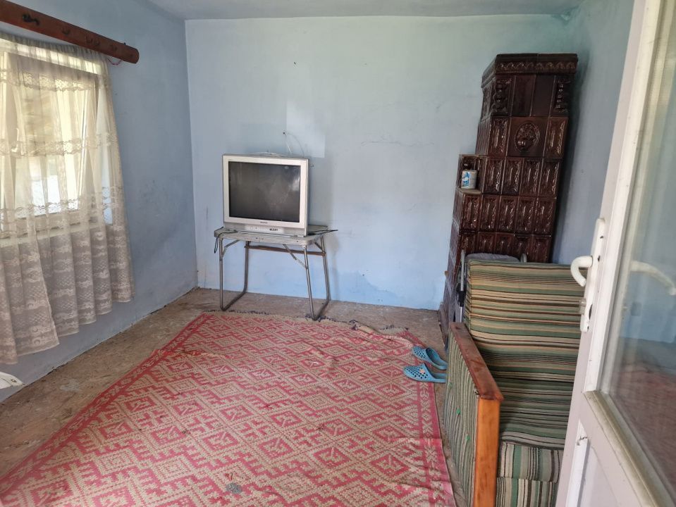Casă cărămidă 4 camere + anexe - Călinești - Vrănești, Argeș - Poză 6