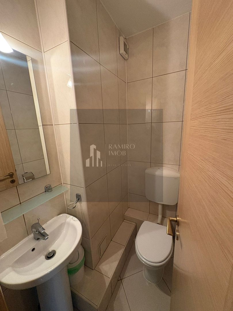 4 camere  etaj 1 /450 m METROU UNIRII - Poză 19