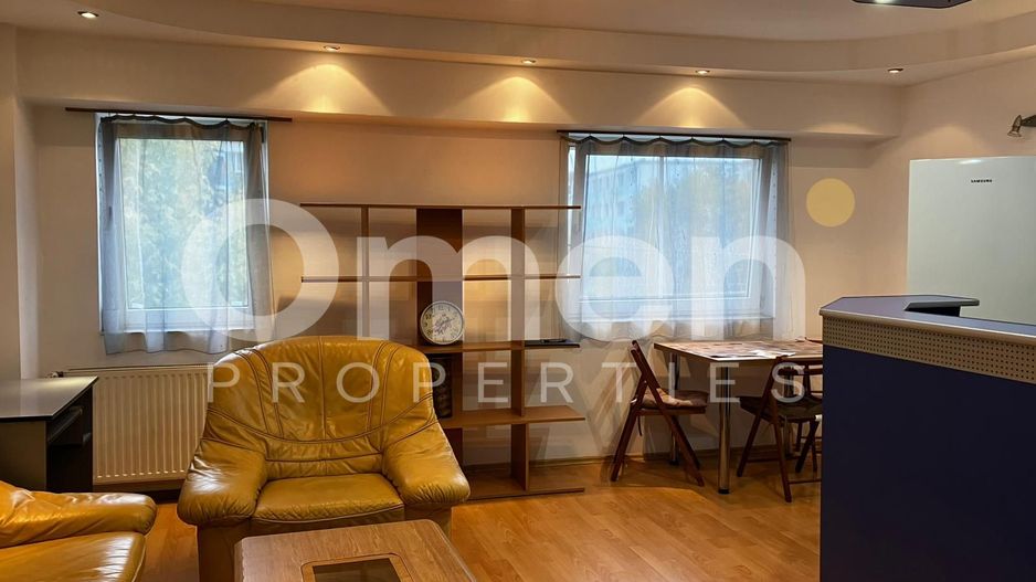 De închiriat apartament 2 camere semidecomandat – Bd. Traian, 54 mp, etaj 2/4 - Poză 1