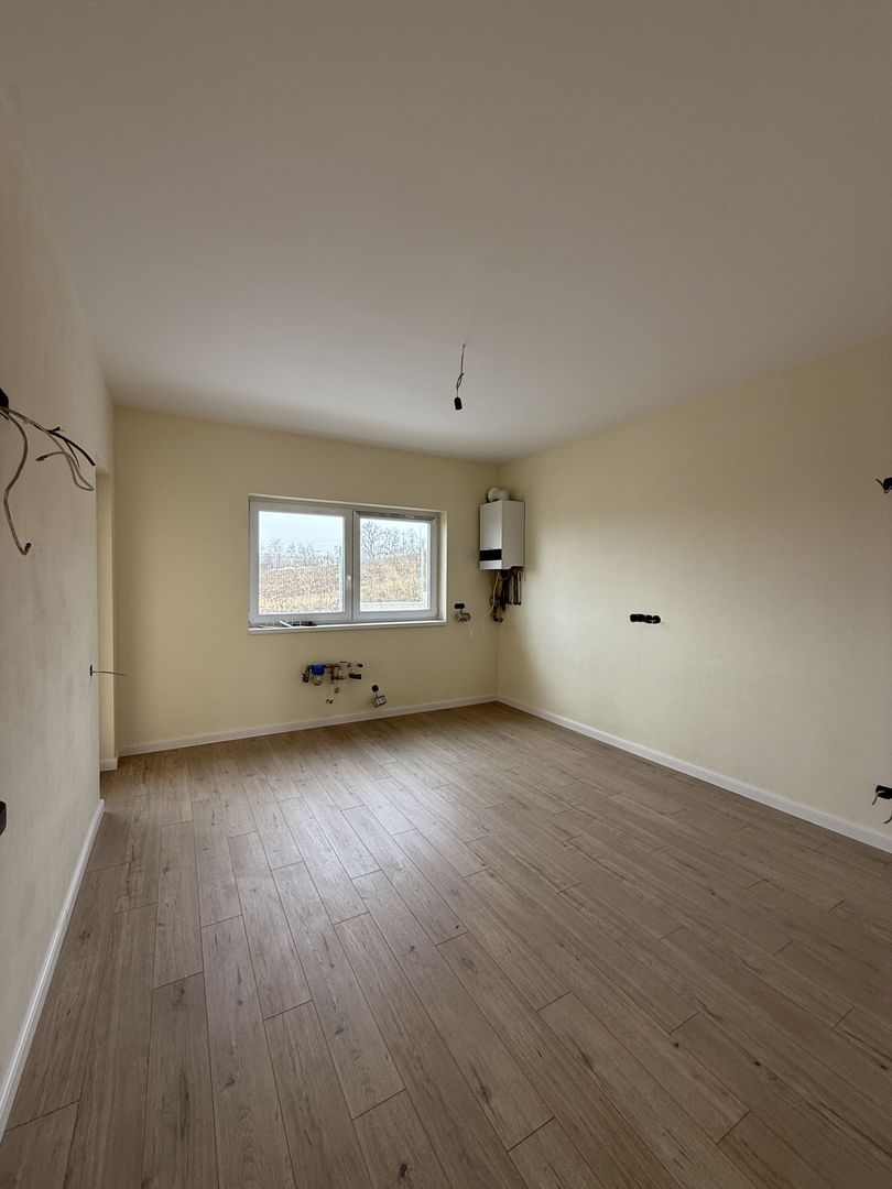 Casă de vânzare în Viile Sibiului – Confort și calitate premium! - Poză 11