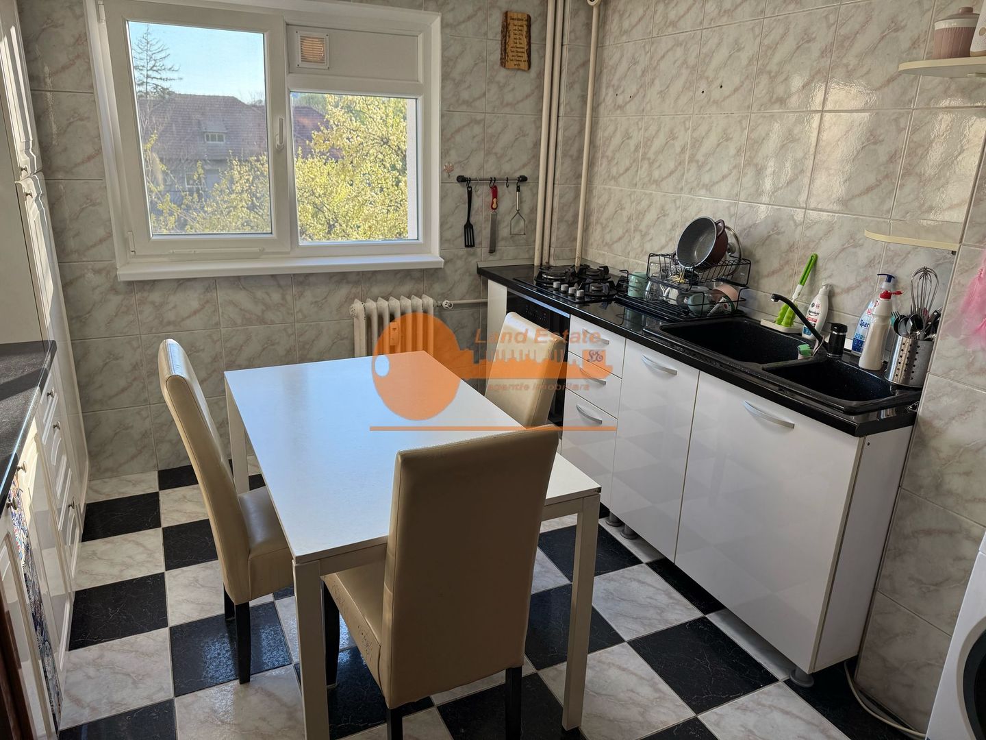 3 Camere Piata Sudului ( 7 minute metrou - bloc 1980 ) - Poză 11