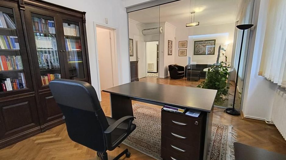 Dacia- Piata Spaniei- Birou - Poză 7