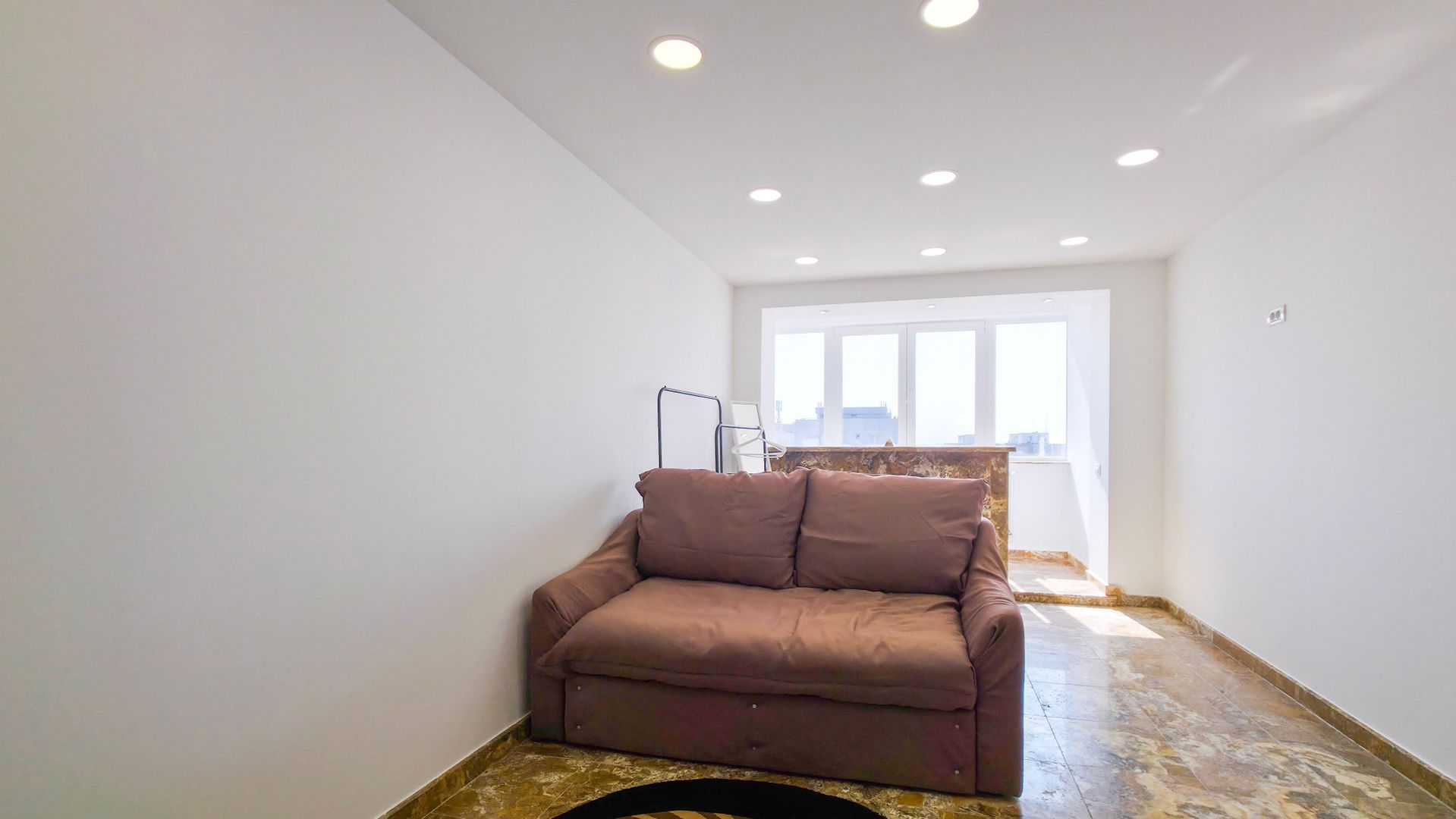 Apartament 2 camere renovat 2025 | Metrou 1 min | Drumul Taberei 91 - Poză 4