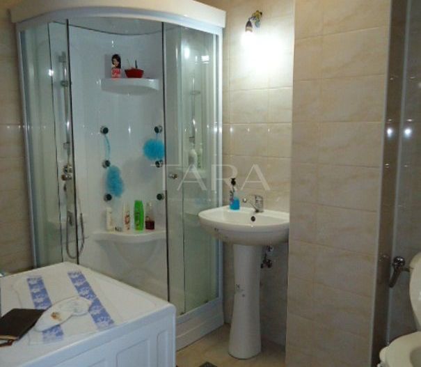 Apartament cu 3 camere de vânzare in Floresti, zona Florilor. - Poză 8