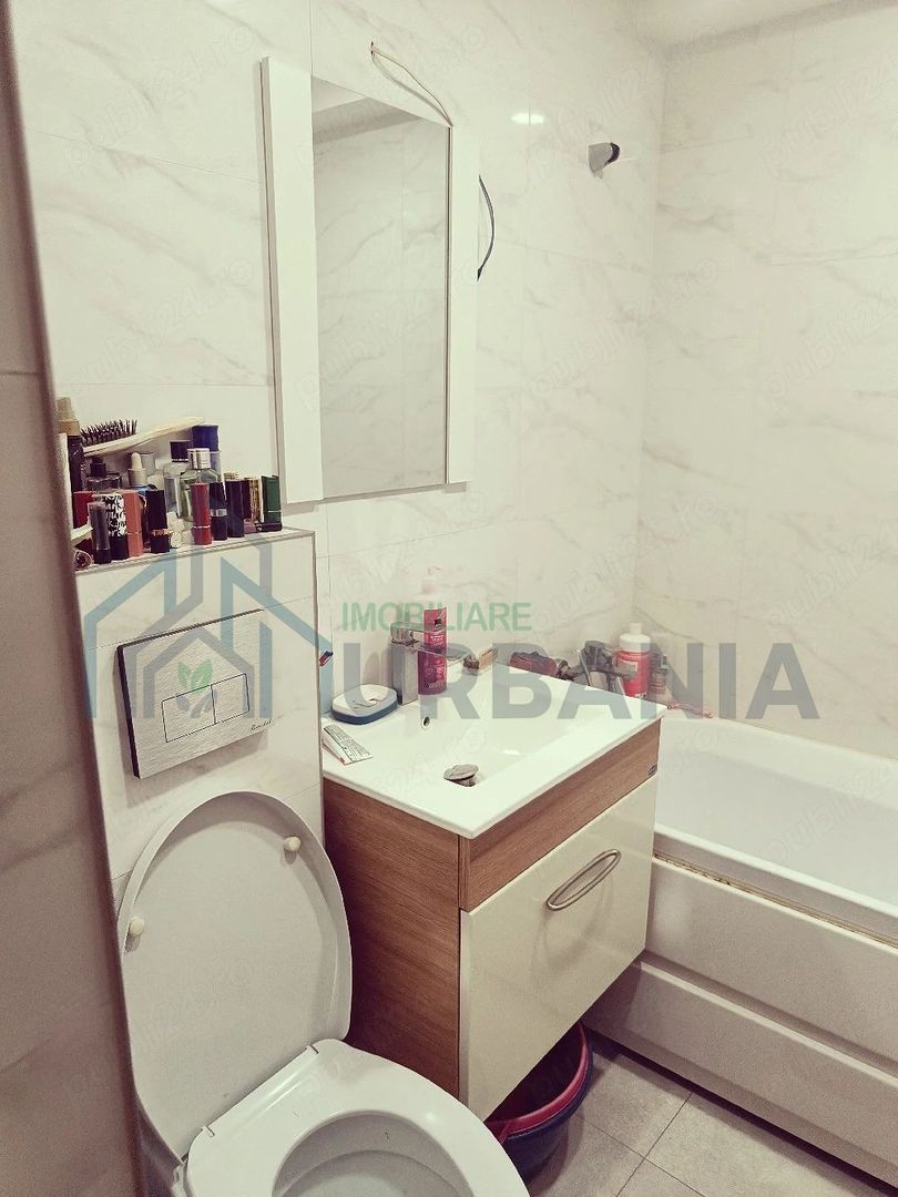 Apartament 3 camere decomandat, zona Pod de Piatră, Iași - Poză 3