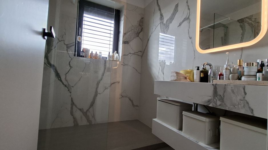 Casa mobilata si utilata cu teren de 432mp - Poză 30