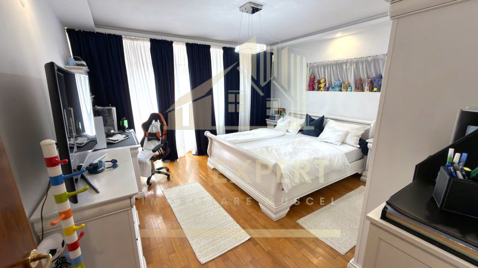 CASĂ 5 CAMERE TEREN 1600 MP CAMPULUNG - Poză 33