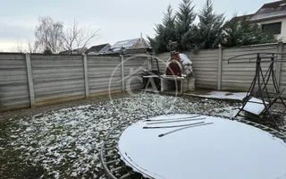 Casă de vânzare tip duplex cu 4 camere în Nojorid, Oradea. - Poză 22