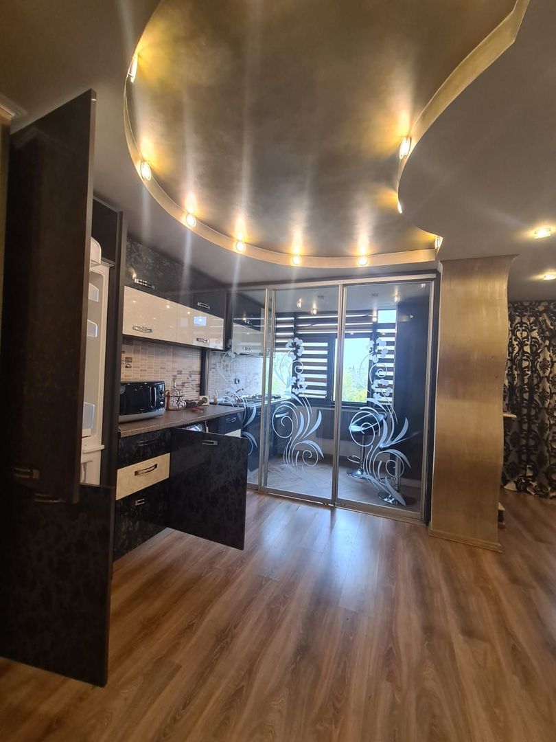 Apartament 2 camere de inchiriat | Zona Liceul Auto | Mobilat si utilat - Poză 7