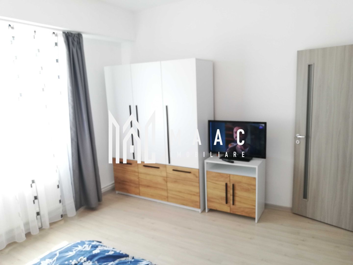Apartamanet 3 camere I M. ViteazuI I Stanca parcare lift - Poză 4