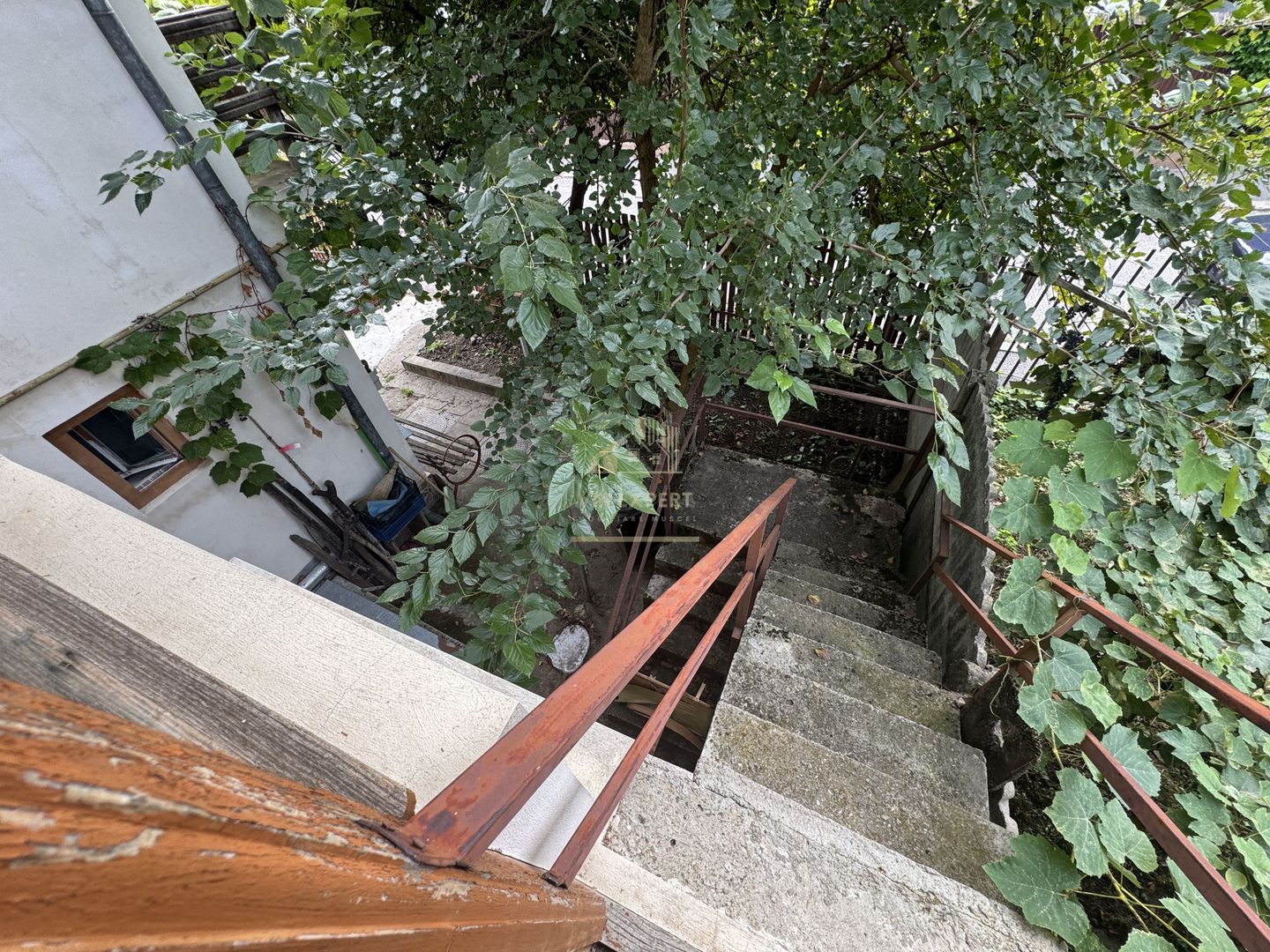 VILA 6 CAMERE, CAMPULUNG, TEREN 196 MP - Poză 36