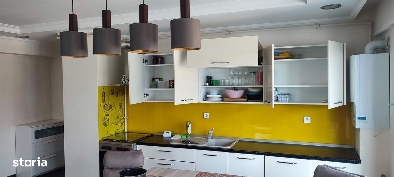 Inchiriez apartament 3 camere,piscina,foisor,vedere padure - Poză 5