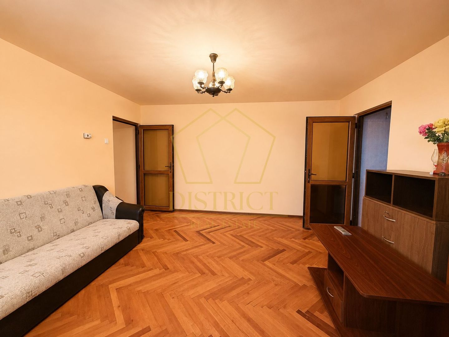 Apartament cu 2 camere și boxa | Simion Barnutiu - Poză 2