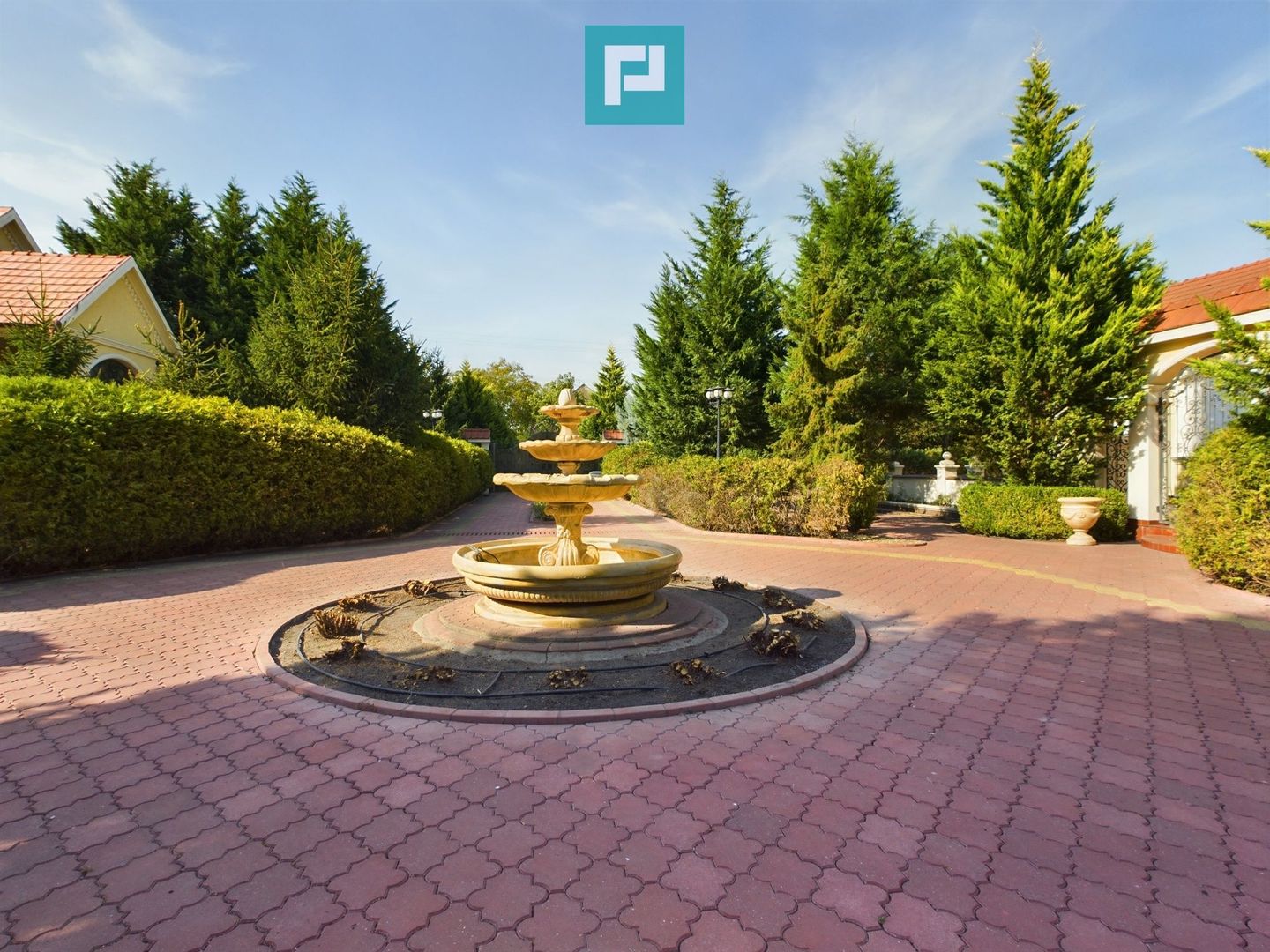 Vilă luxoasă în Serbia - Poză 15