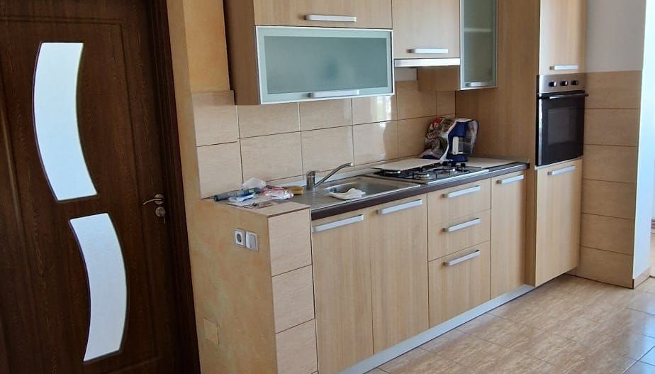Apartament decomandat 2 camere, complet renovat - Poză 1