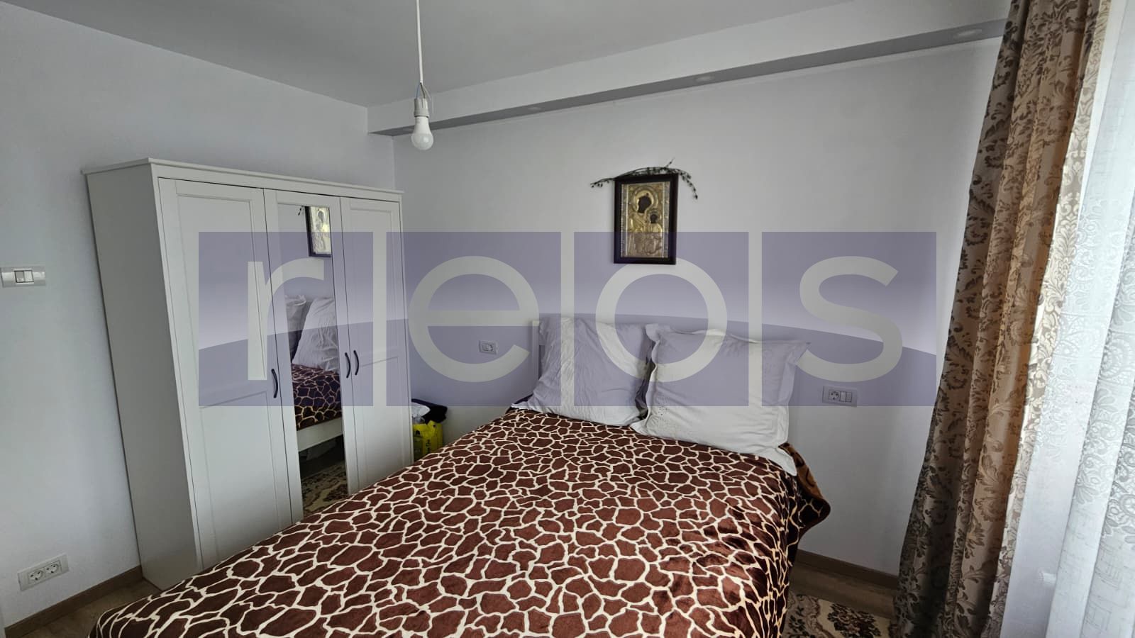 4 CAMERE DECOMANDAT VALEA IALOMIȚEI | RENOVAT | 2 BĂI | PARCARE ADP - Poză 1