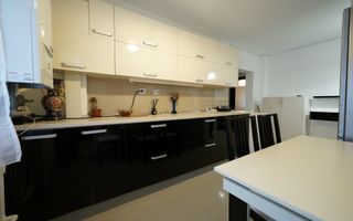 3 Camere, 2 bai, Centrala Proprie, Loc Parcare, Rond Alba Iulia - Poză 14