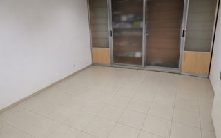 Spatiu comercial 55 mp-ideal cabinet, farmacie, salon-Zona Han - Poză 2