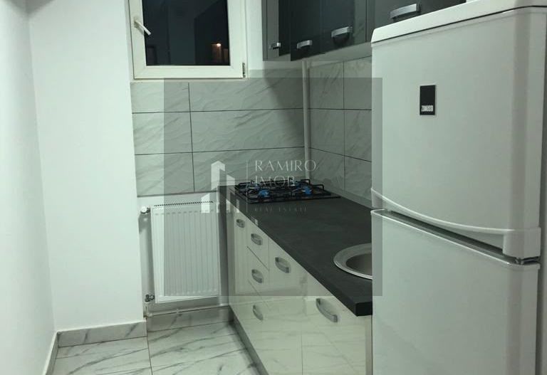 GARSONIERA 36 MP/COMPLET MOBILATA SI UTILATA/ ET 3/ la 5 min de Metrou - Poză 4