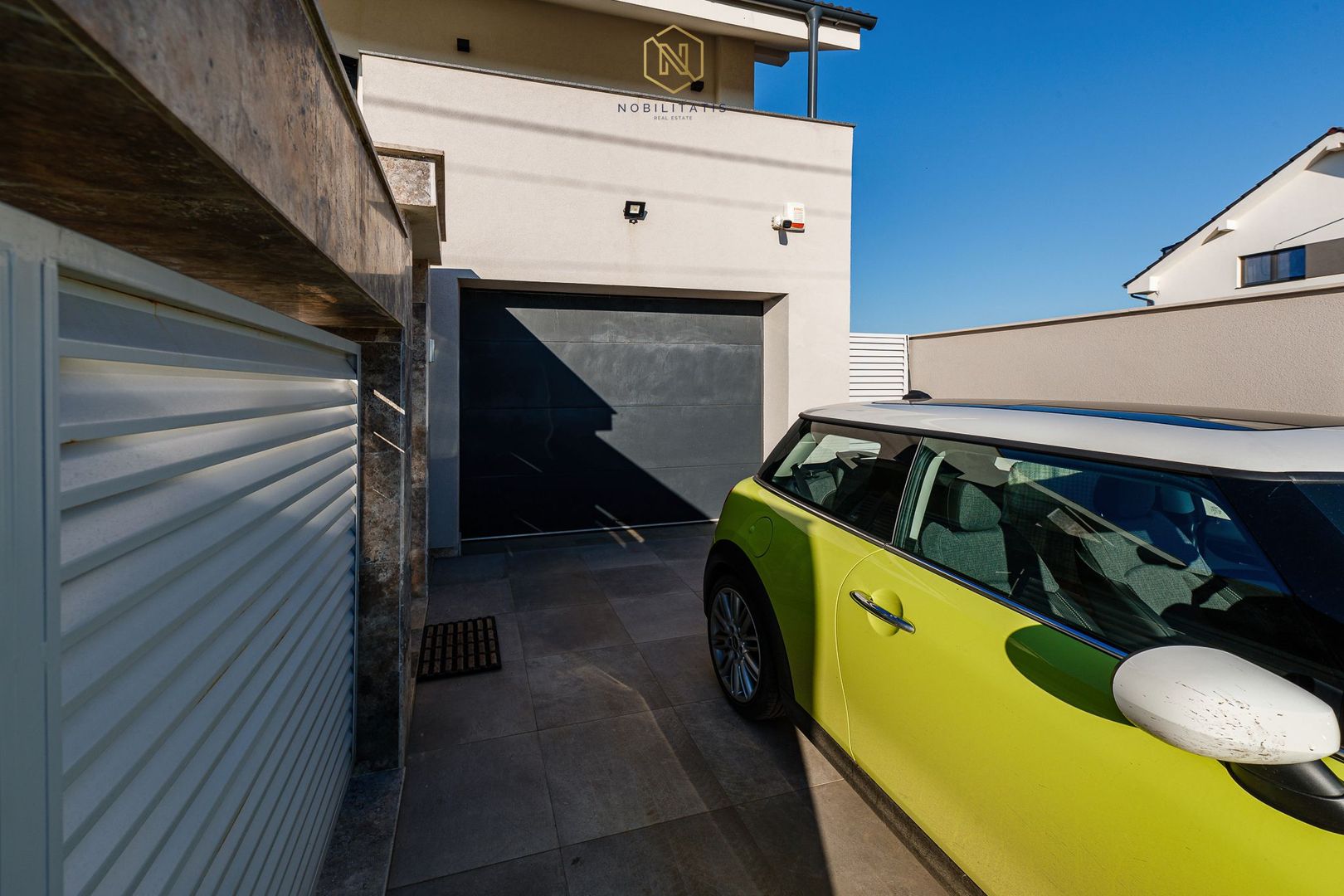 O Capodoperă Arhitecturală, Oferind Eleganță și Confort - Dumbravita - Poză 20