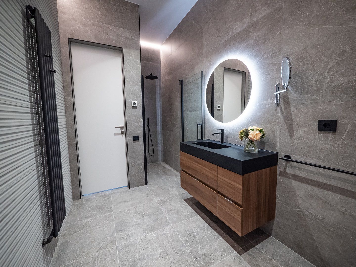 Aparthotel building Unirii B+GF+E+11 floors with 51 apartments, restaurant and SPA - Poză 45