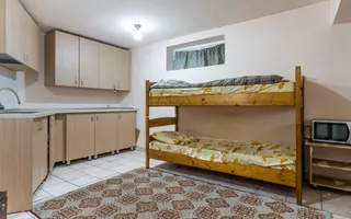 Casă pe 5 nivel–Ideală pentru Locuință, Sediu Firmă sau Investiție! - Poză 20