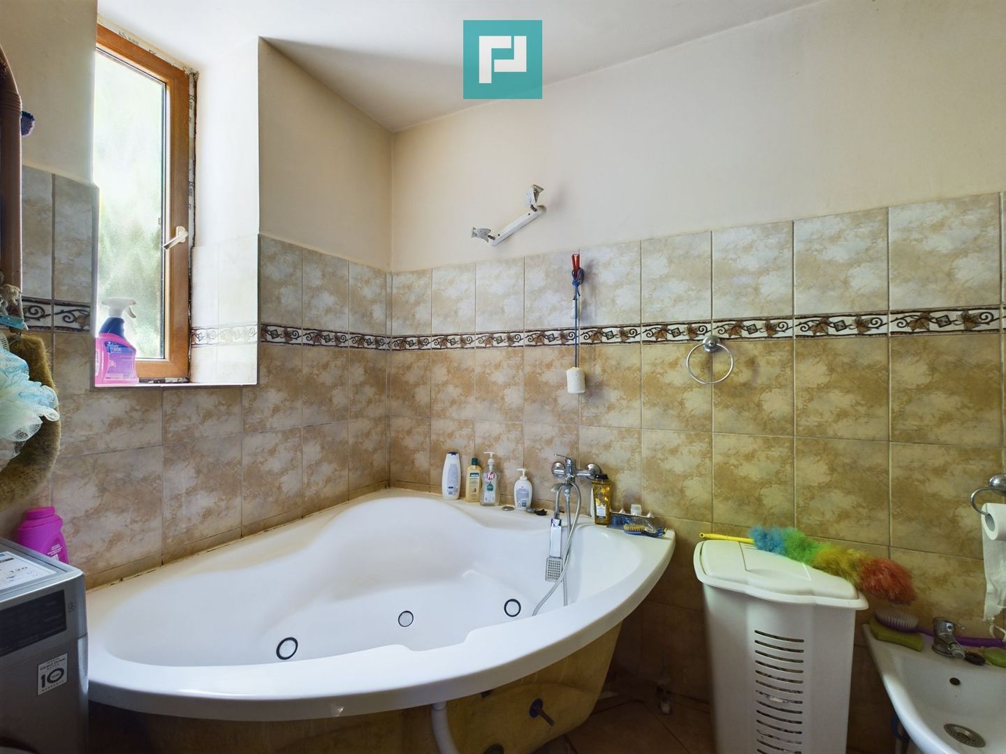 Casă cu livadă de pomi în Dorobanți - Poză 11