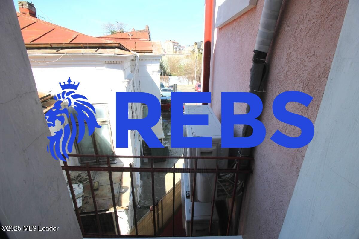 Salcamilor - Bd. Dacia, Vila renovata 223 mp utili, inchiriata! - Poză 54