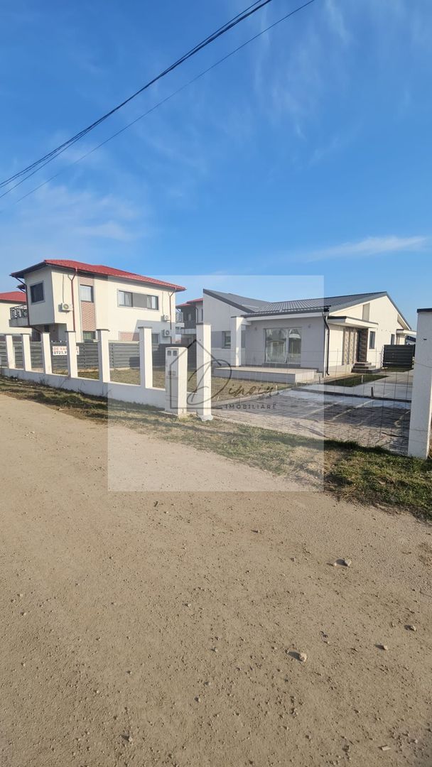 Case de vanzare Tunari - Poză 4