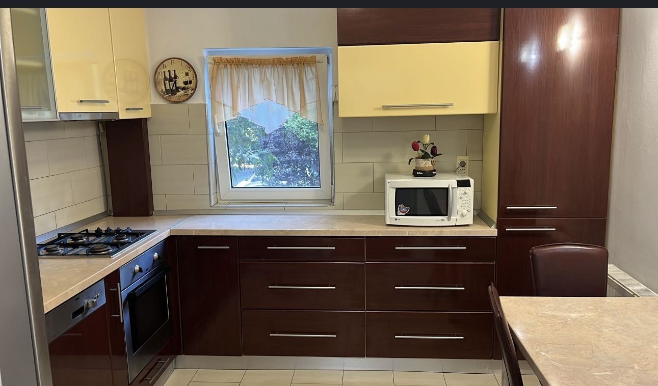 🏡 Apartament 3 camere de închiriat – spațios,luminos si bine amplasat - Poză 6