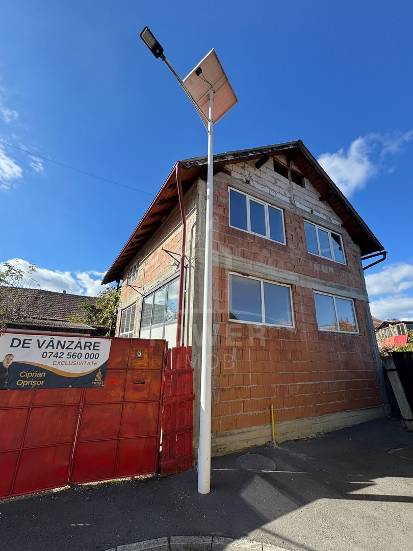 Două case la roșu în curte – Zona turistică Ocna Sibiului - Poză 5