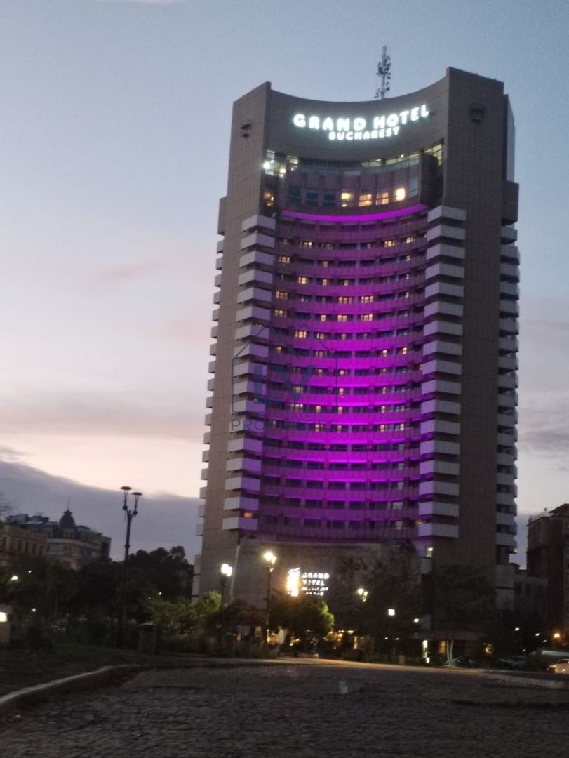 Garsoniera de vanzare-centru - Poză 1