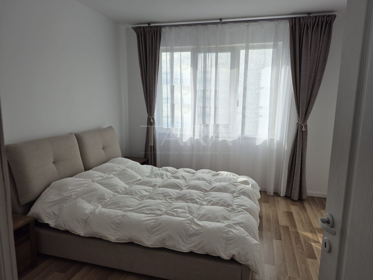Apartament 2 camere modern, zona Terra, cu parcare subterană. - Poză 3