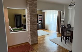 Apartament 3 camere 80 mp utili cu 2 bai si pivnita pe Calea Dumbravii
