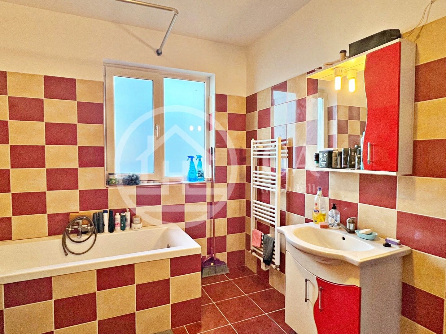 Casa cu 4 camere de vânzare in Tårian, Oradea - Poză 10