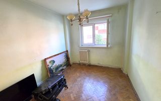 Apartament 4 camere, etaj 1, cu garaj si boxa, zona Scolii M. Eminescu - Poză 9