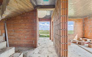 Casă la roșu, teren 600 mp, în Săcălaz - Poză 19