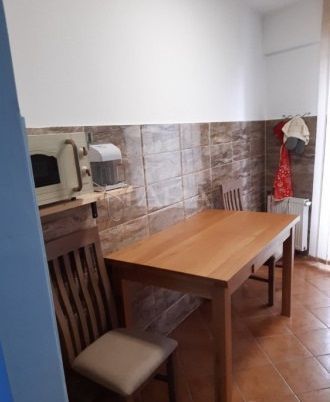Apartament cu două camere de vânzare – zonă Centrală. - Poză 2